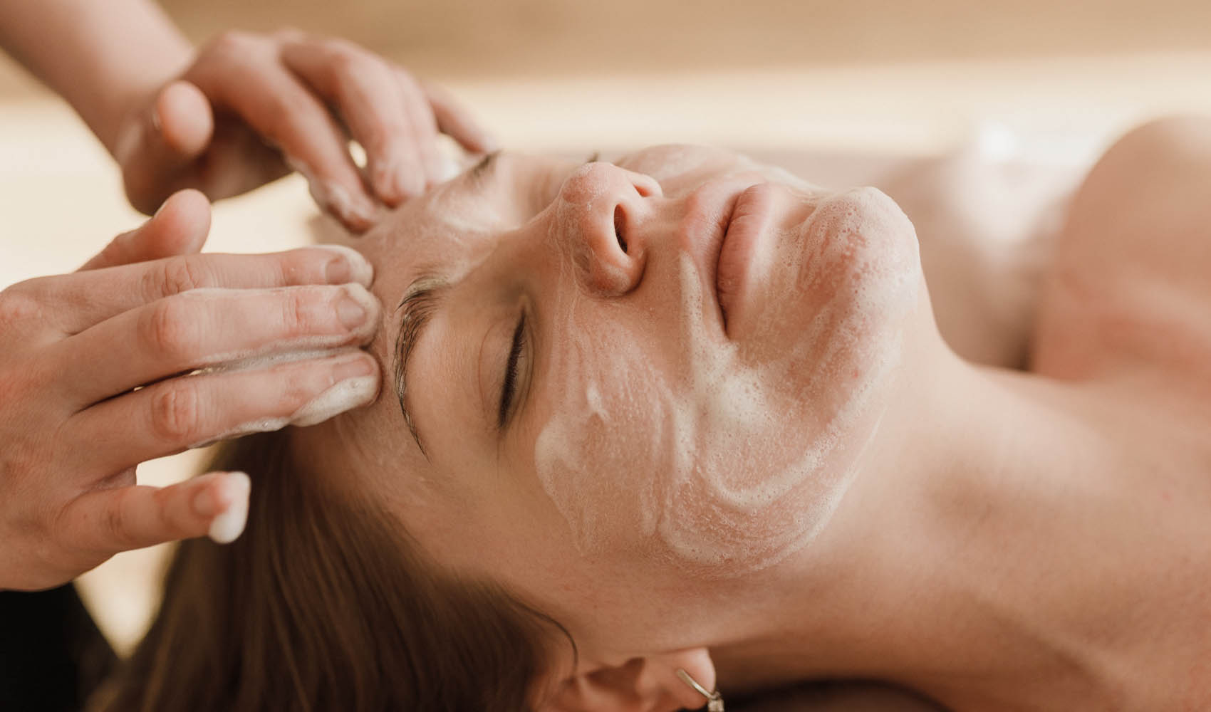 C3 Wellness Spa Cleansing Facial